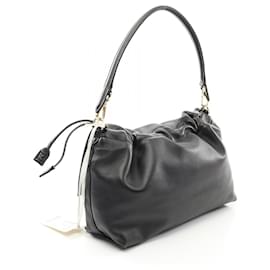 Fendi-Fendi Leather Mamma Baguette Shoulder Bag 8BR834AQ0DF0KUR-Black