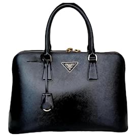 Prada-Wide promenade-Black