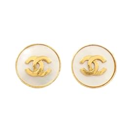 Chanel-Chanel Gold and White Clip Earrings-White,Golden
