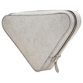 Balenciaga-Pochette Triangle en Cuir Argenté Moyen Balenciaga-Argenté