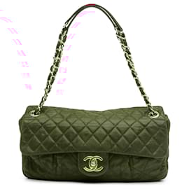 Chanel-Chanel Red Large Iridescent Calfskin Chic Quilt Flap-Red