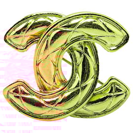 Chanel-Chanel Gold Gold Plated CC Quilted Brooch-Golden