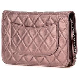 Chanel-Chanel Pink Reissue 2.55 Quilted Metallic Aged Calfskin Wallet on Chain-Pink,Golden