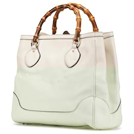 Gucci-Gucci White Medium Leather Bamboo Diana Tote-White