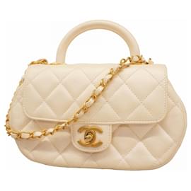 Chanel-Chanel White Lambskin Shoulder Bag-White