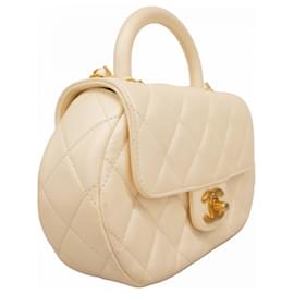 Chanel-Chanel White Lambskin Shoulder Bag-White