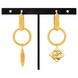 Loewe-Loewe Anagram Asymmetrical Drop Earrings-Golden