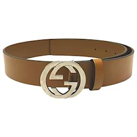 Gucci-Cinto de couro Gucci com G entrelaçado-Marrom