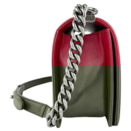 Chanel-Chanel Boy Shoulder Bag in Red Leather-Red