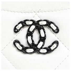 Chanel-Chanel Lambskin Fragment Card Coin Case-White