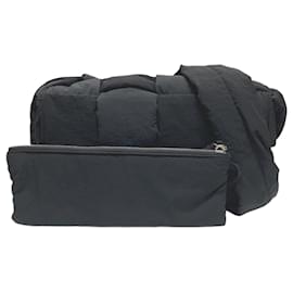 Bottega Veneta-Bottega Veneta Intrecciato Padded Tech Cassette Bag-Black