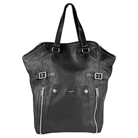 Saint Laurent-Saint Laurent Black Leather Handbag-Black
