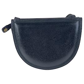 Gucci-Gucci Vintage Black Leather Shoulder Bag-Black