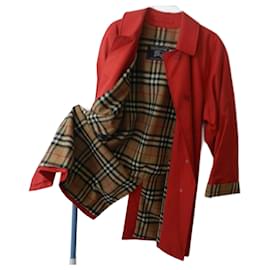 Burberry-three quarters-Red