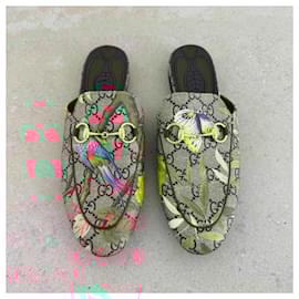 Gucci-Flats-Multiple colors
