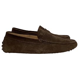 Mocassini da guida Gommino Tod's in suede marrone Marrone Rosso