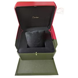 Cartier-Traditional Watch and Jewellery Box and Paper Bag-Red