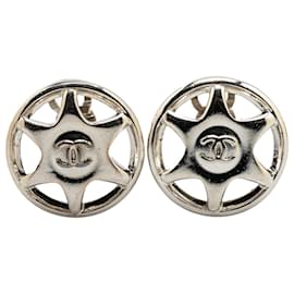 Chanel-Chanel Silver Silver CC Round Star Clip On Earrings-Silvery