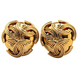 Chanel-Chanel Gold Gold Plated Triple CC Round Clip On Earrings-Golden