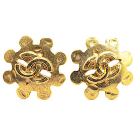 Chanel-Chanel Gold Gold Plated CC Flower Clip On Earrings-Golden
