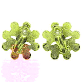 Chanel-Chanel Gold Gold Plated CC Flower Clip On Earrings-Golden