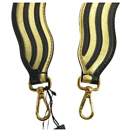 Fendi-Fendi Wave Strap-Golden