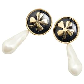 Chanel-Chanel Round Clover Four Leaf Motif Earrings-Black,Golden