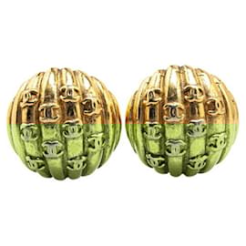 Chanel-Chanel Coco Mark Gold Plated Clip Earrings-Golden
