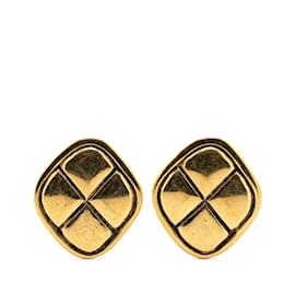 Chanel-Chanel Matelasse Gold Plated Clip Earrings-Golden