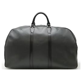 Louis Vuitton-Bolsa Boston Kendall 55 em Taiga Louis Vuitton-Cinza