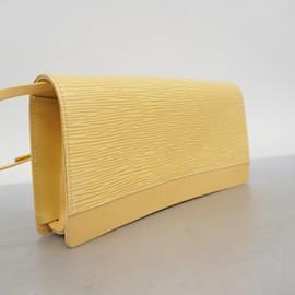 Louis Vuitton-Bolsa de Ombro Honfleur Epi Louis Vuitton-Outro