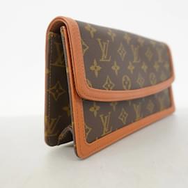 Louis Vuitton-Bolsa Clutch Pochette Dame PM Monogram Louis Vuitton-Marrom