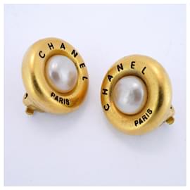 Chanel-Chanel Gold Plated Clip Earrings-Golden