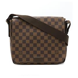 Louis Vuitton-Bolsa de Ombro Damier District PM Louis Vuitton-Marrom
