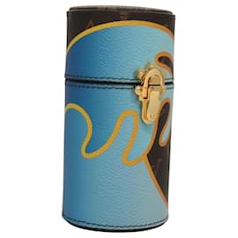 Louis Vuitton-LOUIS VUITTON Monogram Alex Israel Travel Case LS0329 LV Auth 120005-Monogram
