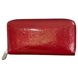 Louis Vuitton-Carteira Longa Vernis Louis Vuitton em Vermelho Pomme d'Amour-Vermelho