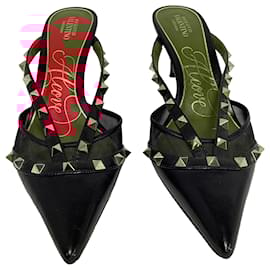 Valentino Garavani-Valentino Garavani Rockstud Alcove Mules in Black Leather-Black