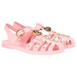 Gucci-Sandals-Pink