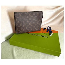 Louis Vuitton-Clutch bags-Brown,Light brown