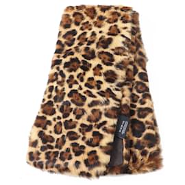 Gucci-Gucci 322989 Rabbit silk GGPattern Shawl-Brown
