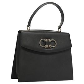 Bolsa de mão em couro preto e prata Gancini da Salvatore Ferragamo Auth 119734 Preto Prata