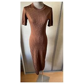 Fendi-Robes-Marron