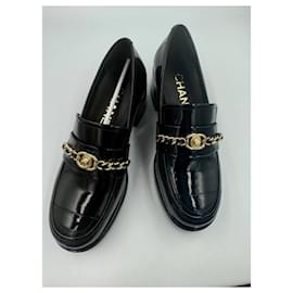Chanel-Chanel patent leather loafers-Black