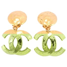 Chanel-Chanel Gold Plated Clip Earrings-Golden