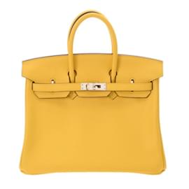 Hermès-Hermes Birkin 25 Handbag in Jaune-Naples-Yellow