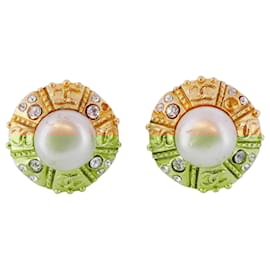Chanel-Chanel Gold Clip Earrings with Rhinestones-Golden