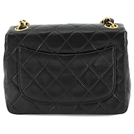 Chanel-Chanel Mini Matelasse Chain Shoulder Bag-Black