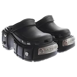 Balenciaga-Sandals-Black