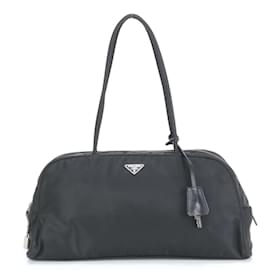 Prada-Sac à épaule Triangle en nylon Tessuto de Prada-Noir