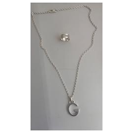 Gucci-Ensemble Gucci pendentif + bague-Argenté